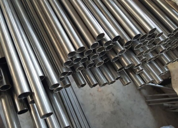 Stainless steel precision seamless pipe